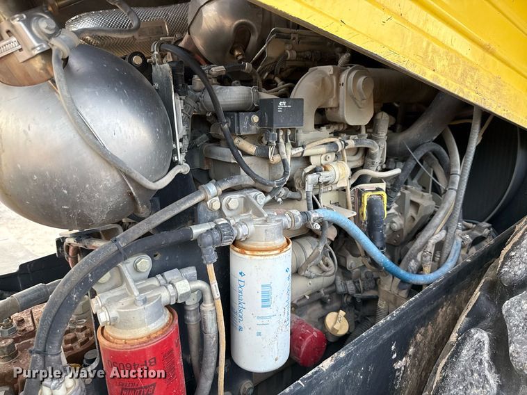 image for item EE0043 2018 Bomag BW 211 D-5 single drum vibratory roller