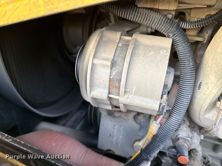 image for item EE0043 2018 Bomag BW 211 D-5 single drum vibratory roller