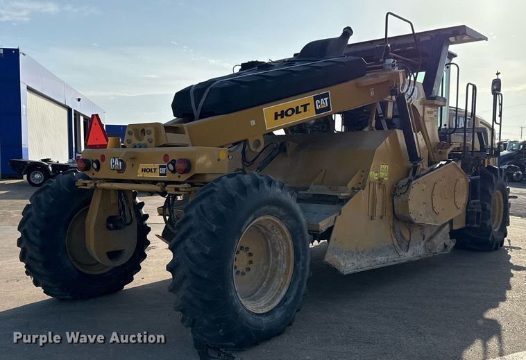 image for item EE0044 2020 Caterpillar RM400 reclaimer