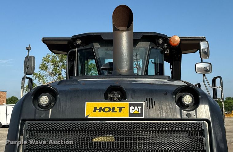 image for item EE0044 2020 Caterpillar RM400 reclaimer