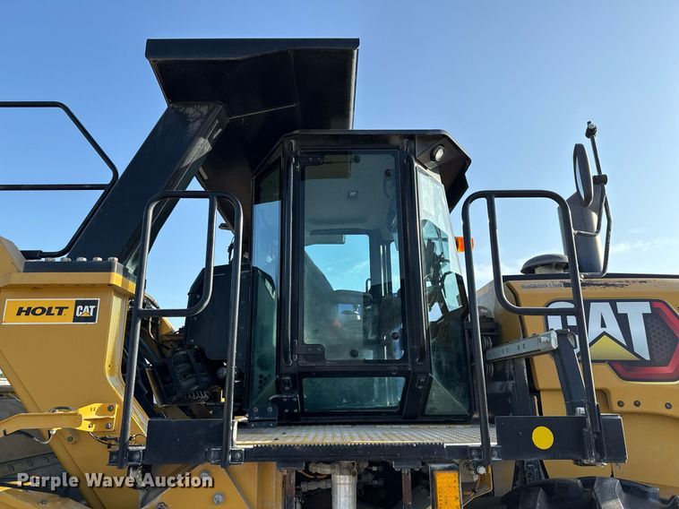 image for item EE0044 2020 Caterpillar RM400 reclaimer