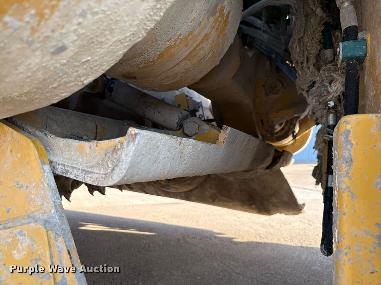 image for item EE0044 2020 Caterpillar RM400 reclaimer