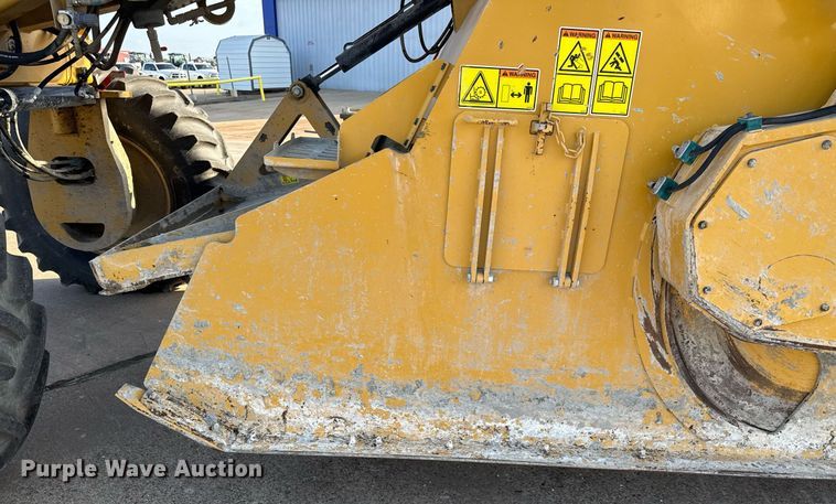 image for item EE0044 2020 Caterpillar RM400 reclaimer
