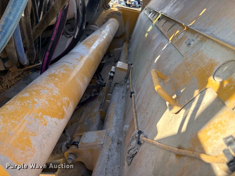 image for item EE0044 2020 Caterpillar RM400 reclaimer