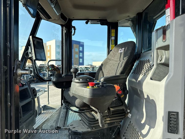 image for item EE0044 2020 Caterpillar RM400 reclaimer