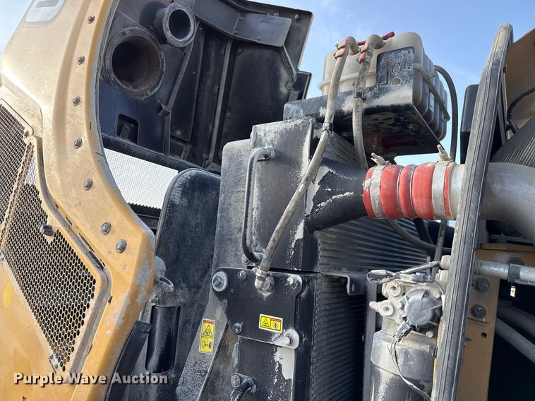 image for item EE0044 2020 Caterpillar RM400 reclaimer