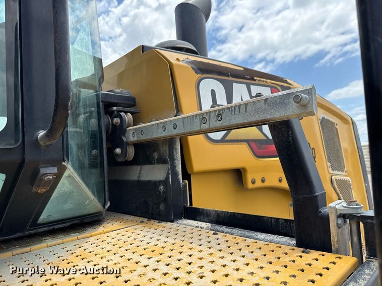 image for item EE0045 2020 Caterpillar RM400 reclaimer