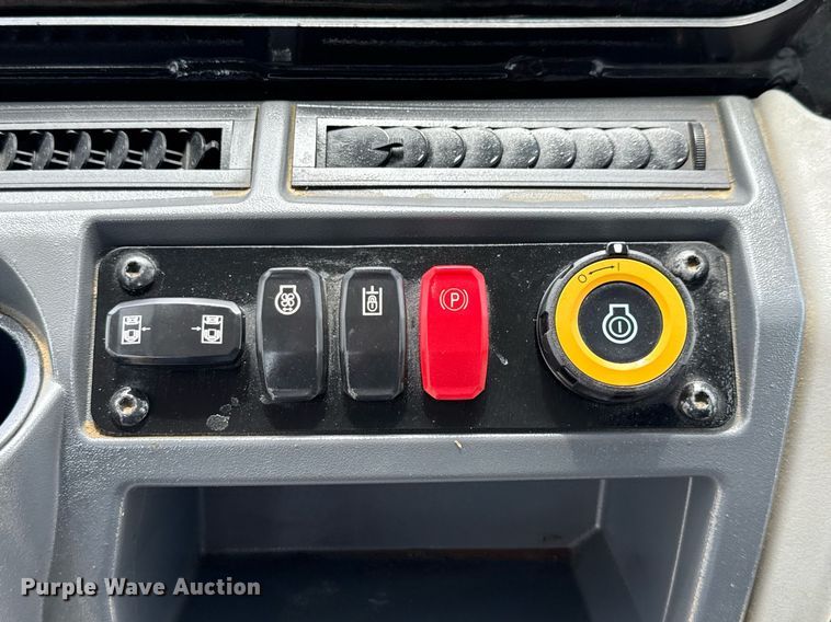 image for item EE0045 2020 Caterpillar RM400 reclaimer