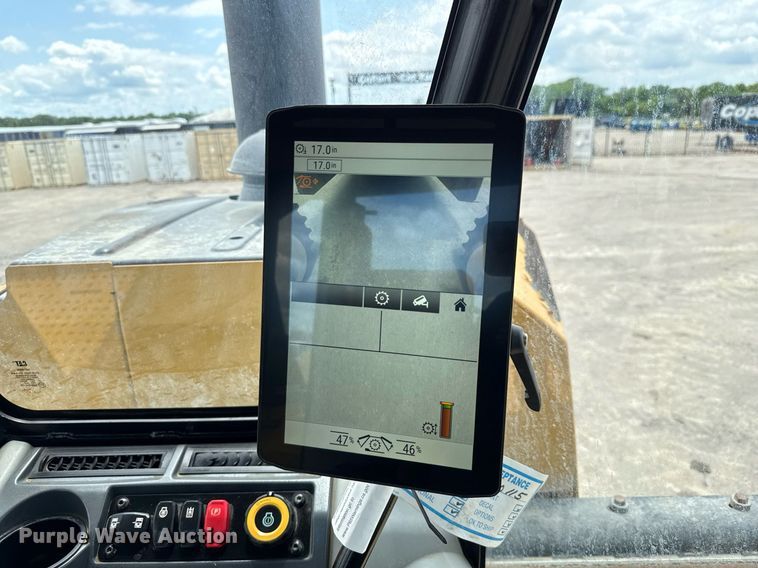 image for item EE0045 2020 Caterpillar RM400 reclaimer