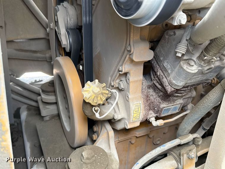 image for item EE0045 2020 Caterpillar RM400 reclaimer