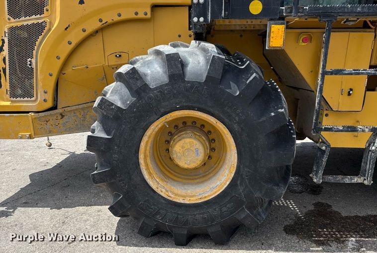 image for item EE0045 2020 Caterpillar RM400 reclaimer