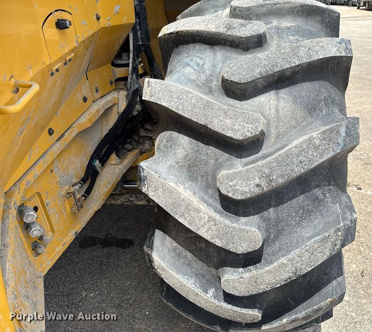 image for item EE0045 2020 Caterpillar RM400 reclaimer