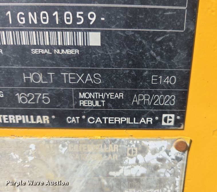 image for item EE0046 2001 Caterpillar 815F soil compactor