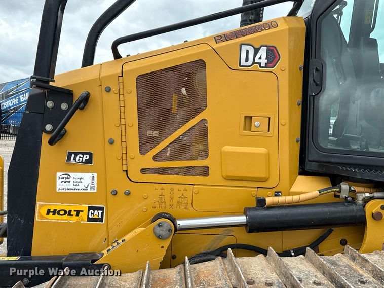 image for item EE0047 2023 Caterpillar D4 LGP dozer