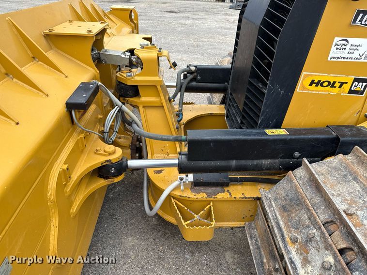 image for item EE0047 2023 Caterpillar D4 LGP dozer