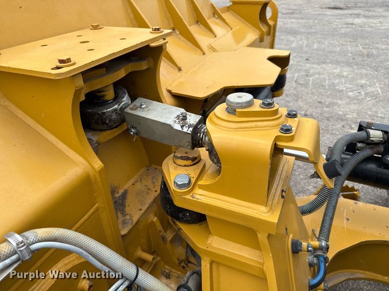 image for item EE0047 2023 Caterpillar D4 LGP dozer