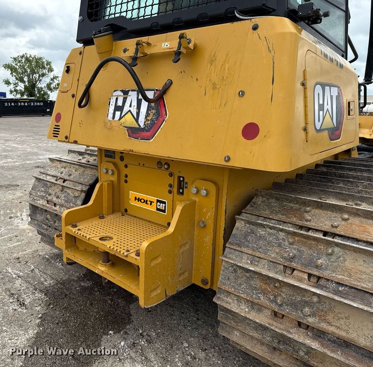 image for item EE0047 2023 Caterpillar D4 LGP dozer