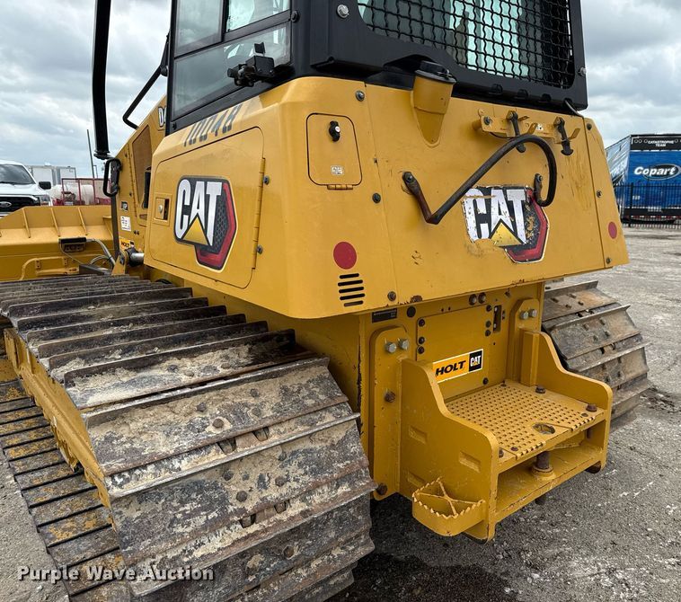 image for item EE0047 2023 Caterpillar D4 LGP dozer