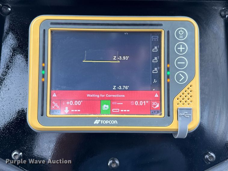 image for item EE0047 2023 Caterpillar D4 LGP dozer