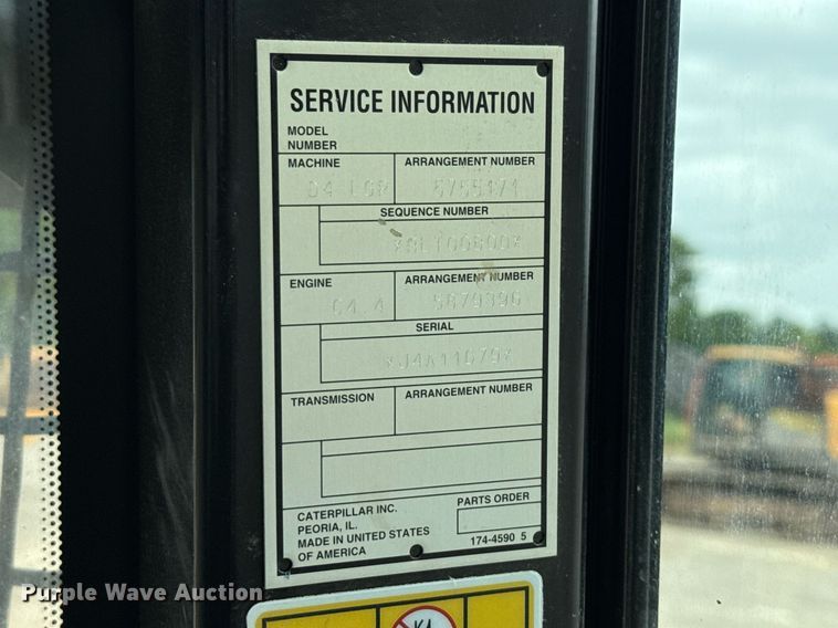 image for item EE0047 2023 Caterpillar D4 LGP dozer