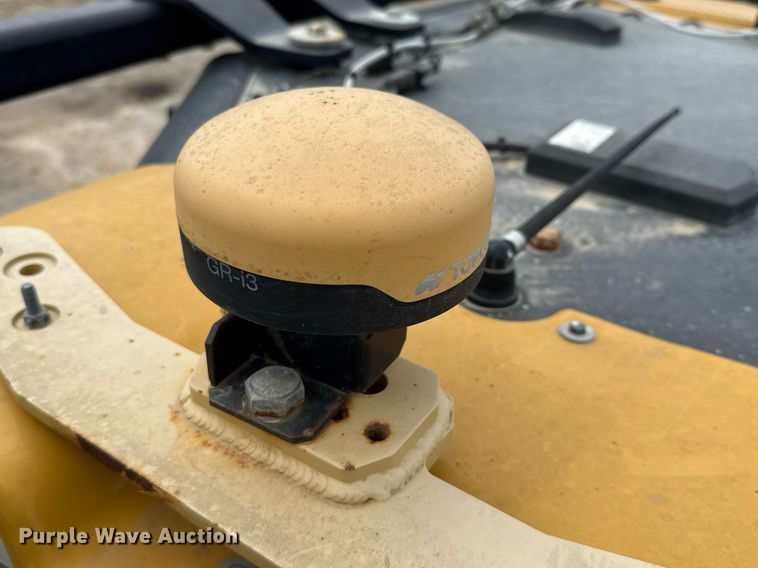 image for item EE0047 2023 Caterpillar D4 LGP dozer