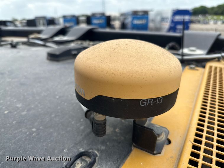 image for item EE0047 2023 Caterpillar D4 LGP dozer