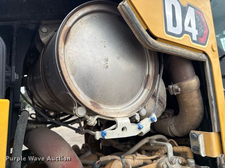 image for item EE0047 2023 Caterpillar D4 LGP dozer