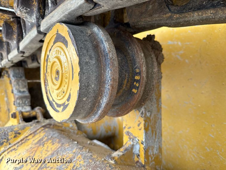 image for item EE0047 2023 Caterpillar D4 LGP dozer