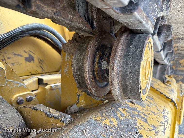 image for item EE0047 2023 Caterpillar D4 LGP dozer