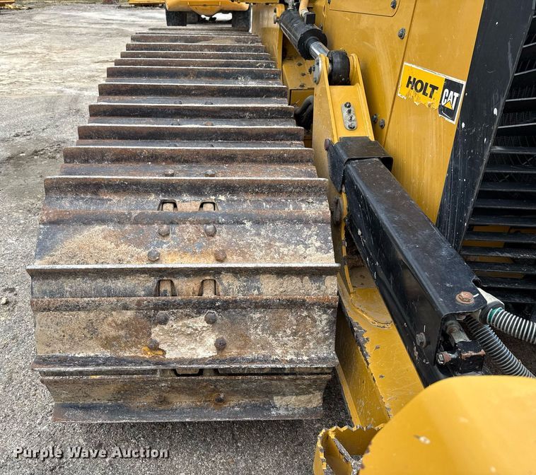 image for item EE0047 2023 Caterpillar D4 LGP dozer