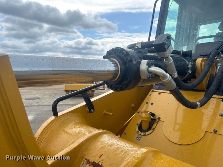 image for item EE0048 2023 Caterpillar 963 track loader