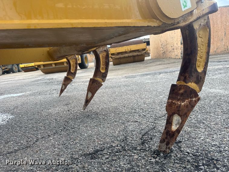 image for item EE0048 2023 Caterpillar 963 track loader