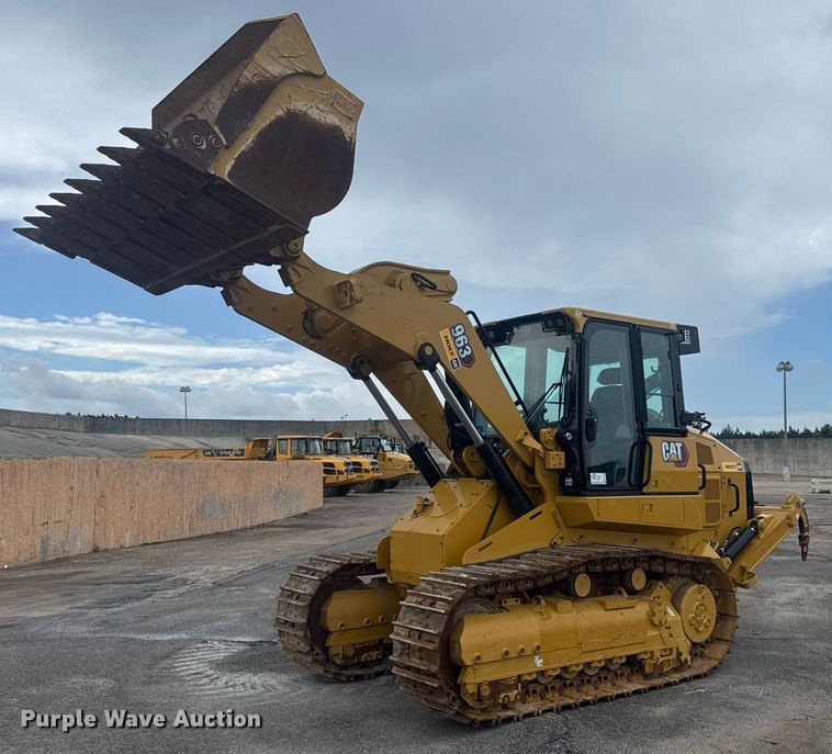image for item EE0048 2023 Caterpillar 963 track loader