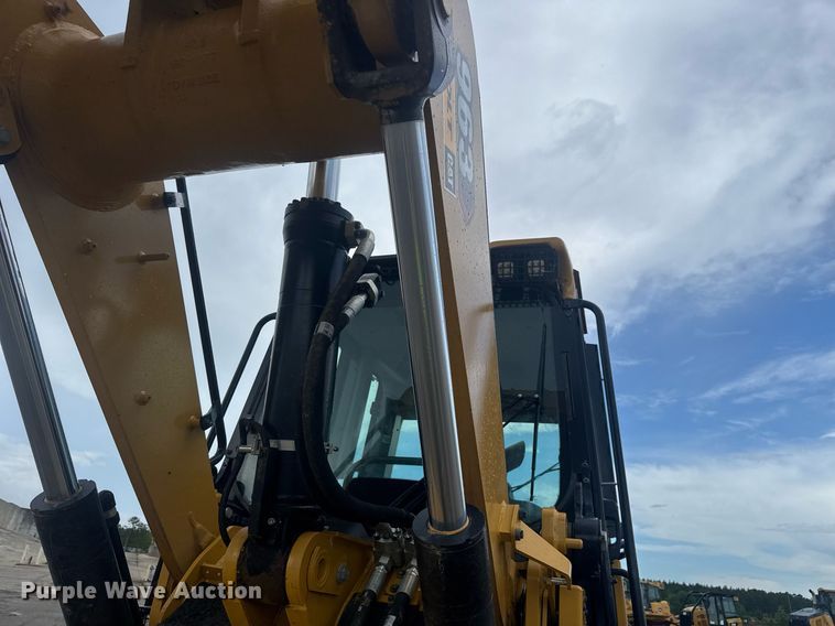 image for item EE0048 2023 Caterpillar 963 track loader