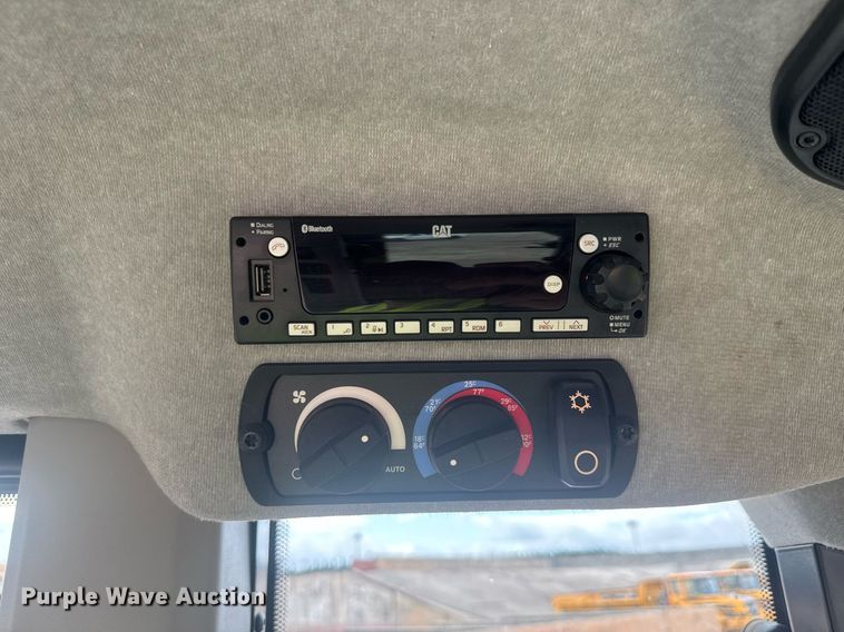 image for item EE0048 2023 Caterpillar 963 track loader