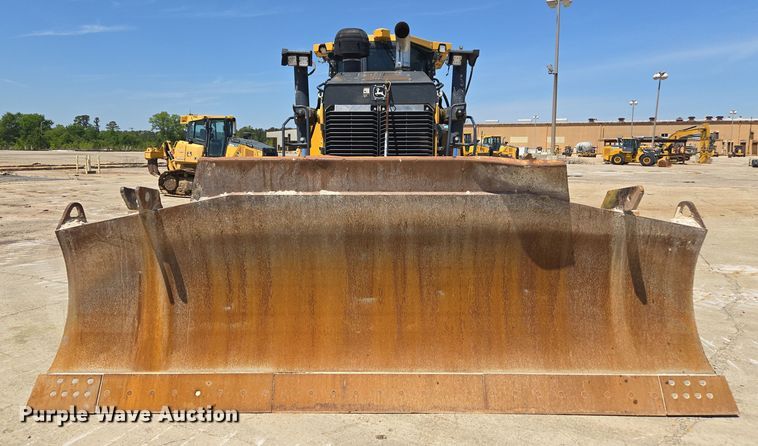 image for item EE0049 2019 John Deere 950K LGP dozer