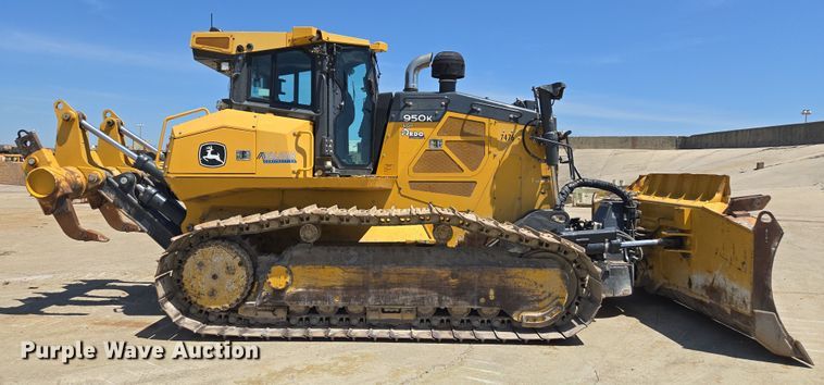 image for item EE0049 2019 John Deere 950K LGP dozer