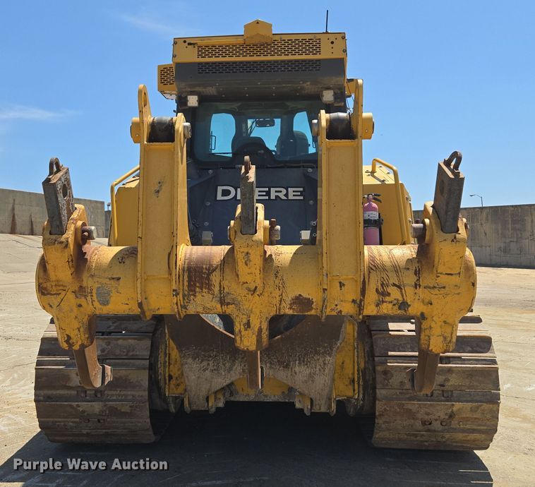 image for item EE0049 2019 John Deere 950K LGP dozer