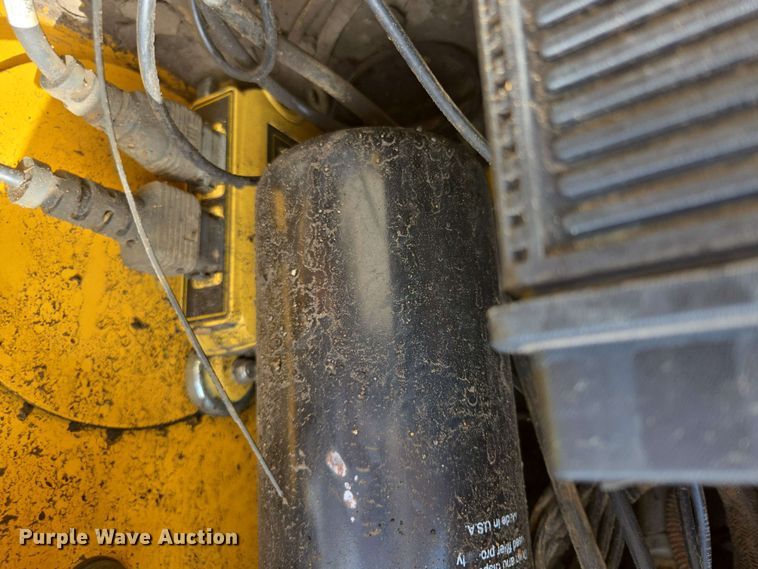 image for item EE0049 2019 John Deere 950K LGP dozer