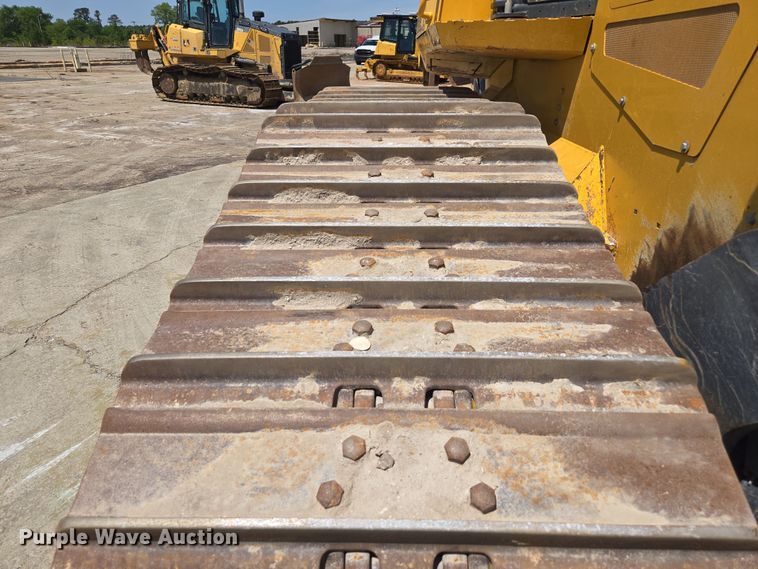 image for item EE0049 2019 John Deere 950K LGP dozer