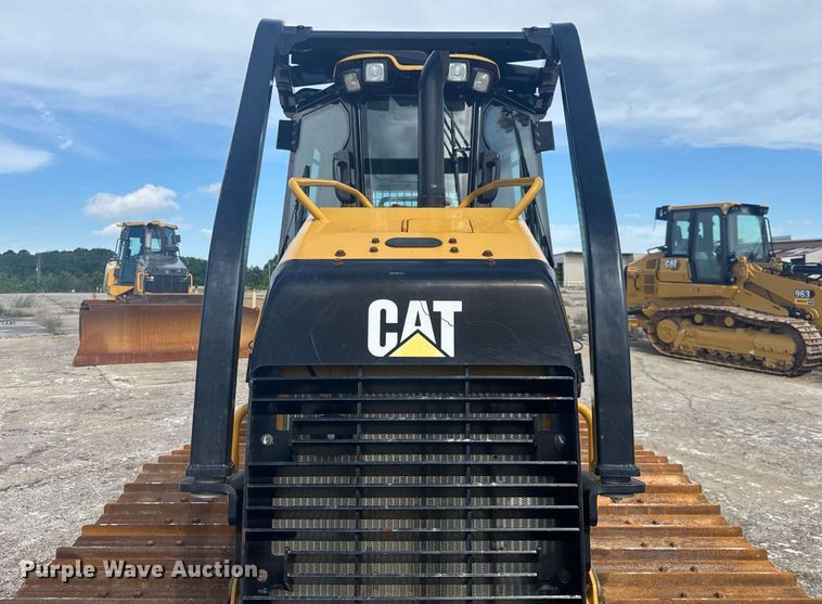 image for item EE0050 2020 Caterpillar D5K2 LGP dozer