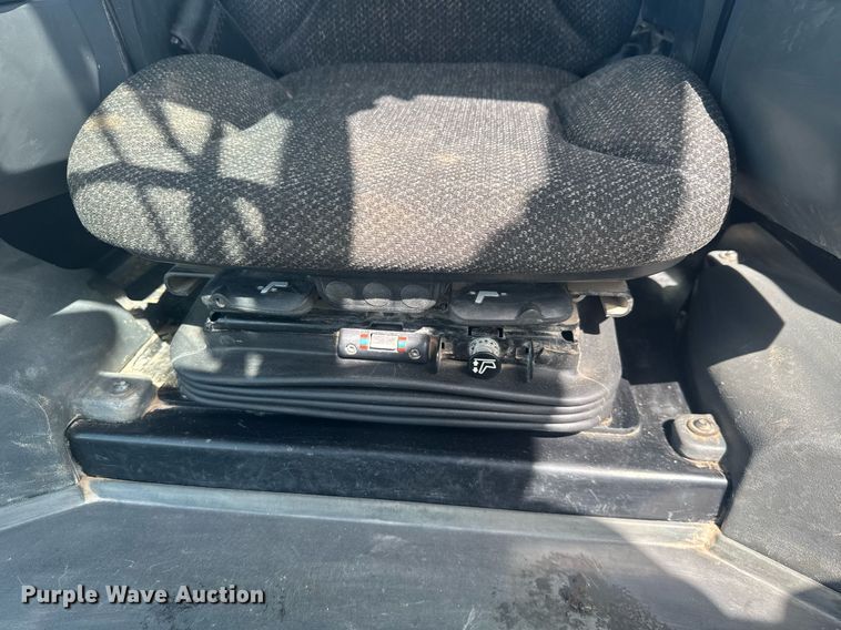 image for item EE0050 2020 Caterpillar D5K2 LGP dozer