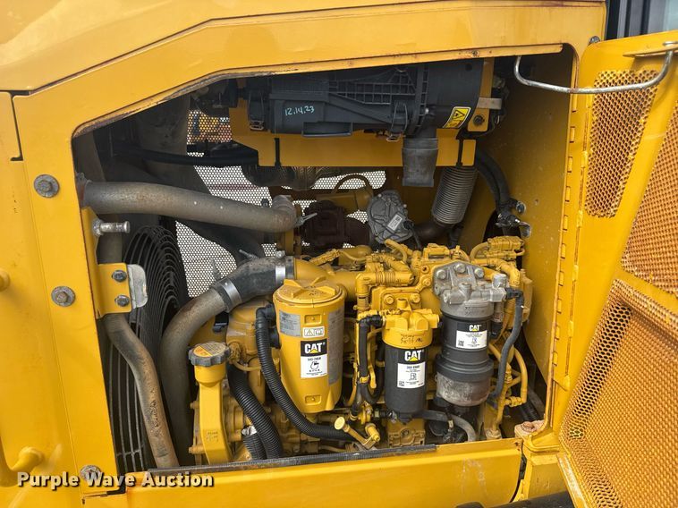 image for item EE0050 2020 Caterpillar D5K2 LGP dozer