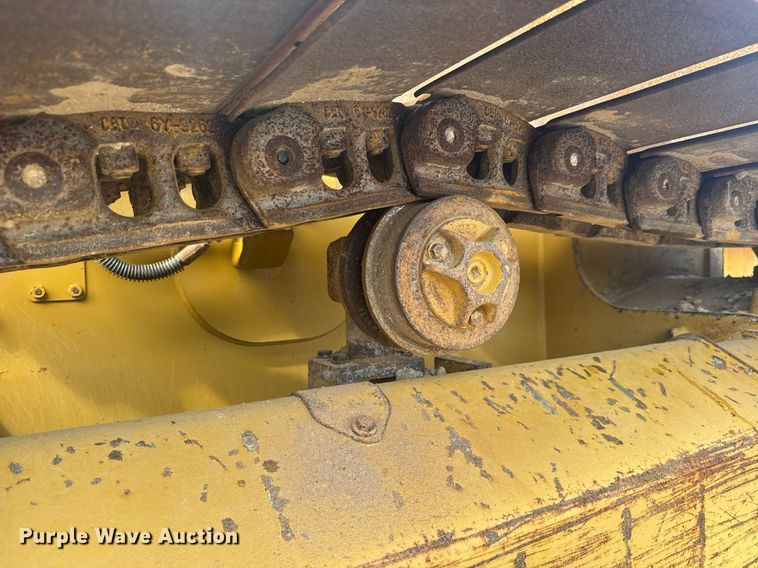 image for item EE0050 2020 Caterpillar D5K2 LGP dozer