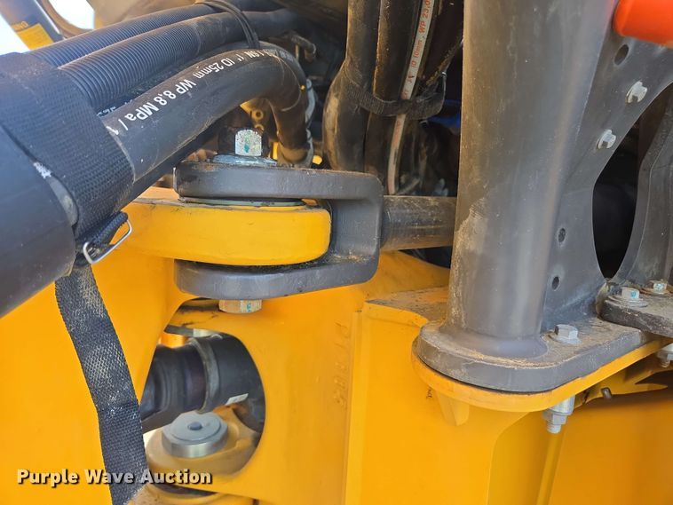 image for item EE0051 2018 Volvo A25G articulated haul truck