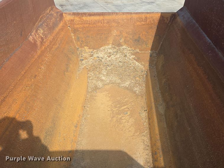 image for item EE0051 2018 Volvo A25G articulated haul truck