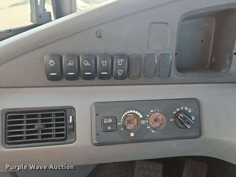 image for item EE0051 2018 Volvo A25G articulated haul truck