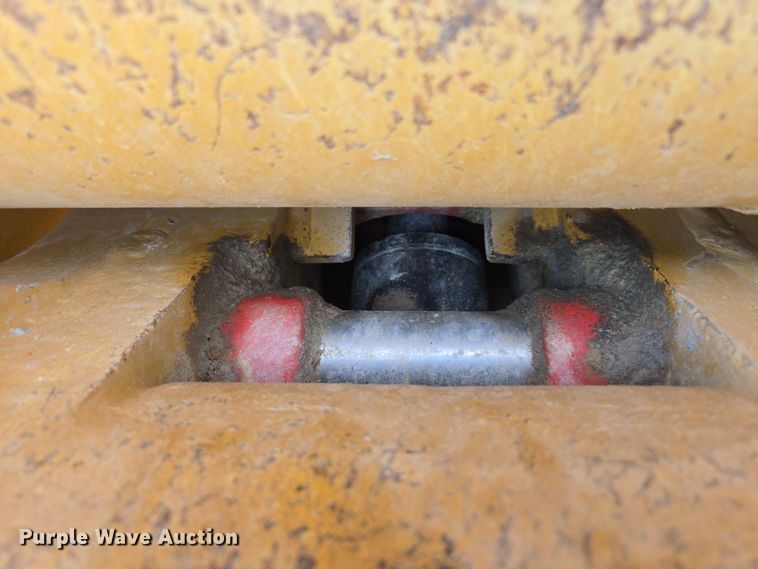 image for item EE0052 2023 Caterpillar 340 excavator