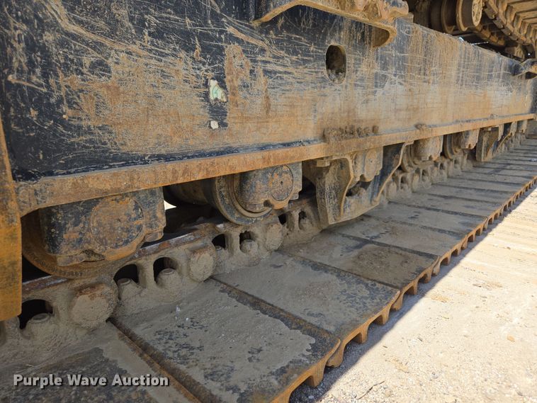 image for item EE0052 2023 Caterpillar 340 excavator