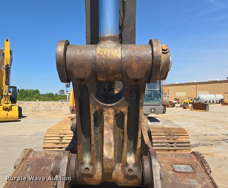 image for item EE0053 2018 Volvo EC380EL excavator